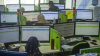 Sekitar 70 unit ambulans siap melayani warga, selain itu ada juga memiliki ambulans khusus COVID-19 yang dinamakan Ambulans Infeksi.