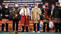 Sementara itu, Erick Thohir menyampaikan rasa suyukur dan bahagianya menerima gelar adat dari marga Dantaran, Lampung Selatan. Pemberian gelar adat Lampung Selatan kepada Erick Thohir ini merupakan peristiwa sakral sekaligus penting. Bisa dikatakan merupakan simbol kelahiran Erick Thohir secara politik sebagai orang Lampung, Sumatera Selatan, Zulhas berperan besar membidaninya.