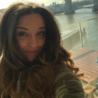 Namun ternyata, menurut Leigh Nicol, video tersebut dihapus setelah menjadi trending di situs dewasa itu. Dan video Nicol sudah diunduh serta disebarkan ke situs lainnya. Foto: Dok. Instagram @leighnicol