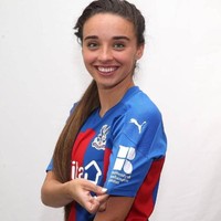 Pemain tim sepakbola klub Liga Inggris, Crystal Palace, Leigh Nico menggugat PornHub karena situs tersebut mempublikasikan video intimnya yang dicuri oleh hacker. Nicol adalah satu dari empat wanita yang saat ini ramai-ramai melayangkan gugatan hukum pada situs dewasa tersebut. Foto: Dok. Instagram @leighnicol