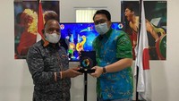 Pekan Paralimpik Nasional (Peparnas) XVI 2021 Papua akan dilaksanakan pada 2-15 November 2021. Pesta olahraga nasional antar atlet disabilitas se-Tanah Air ini akan dipusatkan di kota Jayapura dan Kabupaten Jayapura dengan mempertandingkan 12 cabang olahraga (cabor).
