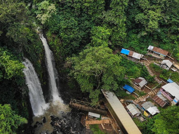 Wisata Air Terjun Cinulang Bandung Ditutup