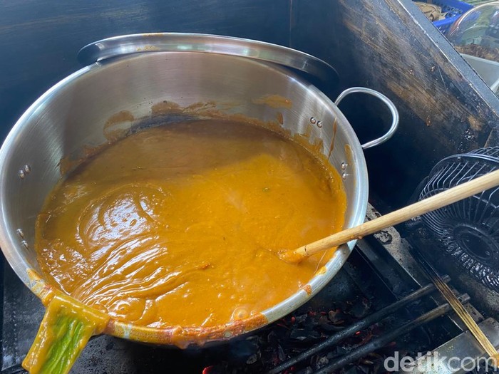 Takana Juo, Sate Padang Pariaman yang Eksis Lezatnya Sejak 1979 Takana Juo, Sate Padang Pariaman yang Eksis Lezatnya Sejak 1979
