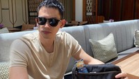Menanggapi isu ini, melalui pengacaranya, Rezky Adhitya membantah hal tersebut. Pihaknya bahkan sudah menjawab somasi yang dilayangkan perempuan berinisial W.