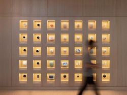 Melihat Isi Toko Pertama Google yang Mirip Apple Store