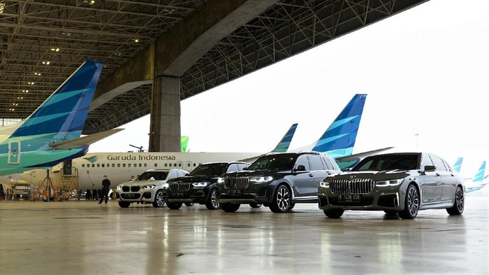 Garuda Indonesia dan BMW Indonesia luncurkan layanan “The Prestige Service” yang hadirkan layanan transportasi  premium dari dan menuju bandara Soekarno-Hatta.