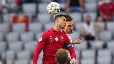 Potret Sengitnya Cristiano Ronaldo Vs Mats Hummels