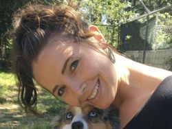 Potret Tatapan Mata Romantis Hewan ke Pemiliknya