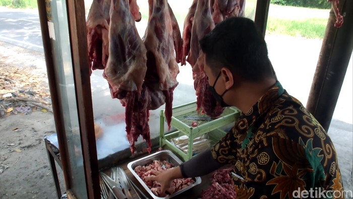 Kenyal Gurih! Sensasi Enak Makan Krenyos yang Populer di Bantul Kenyal Gurih! Sensasi Enak Makan Krenyos yang Populer di Bantul