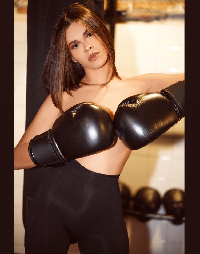 Luana Sandien diketahui sebagai model yang kerap menghiasi sampul maupun halaman majalah Playboy. Foto: Instagram/@luanasandien