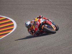 Honda: Marquez Balapan dengan Satu Setengah Lengan