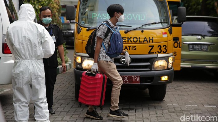 Kasus COVID-19 di Ibu Kota terus bertambah. Berdasarkan data yang dilaporkan Satgas COVID-19, kasus COVID-19 di Jakarta hari ini tembus 5.582 kasus.