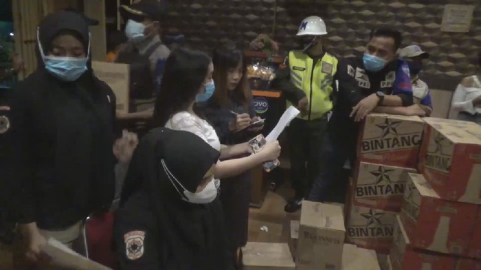 Operasi Yustisi di Sawangan Depok