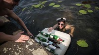 Diketahui suhu di Jerman mencapai 36 derajat celcius. Getty Images/Steffi Loos  