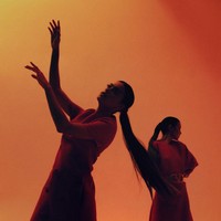 Its not just about the closeness we share as family, but also the freedom we have as individuals with utmost mutual respect as human beings. Intimate and absolutely real, tulisnya.Foto: Instagram @evacelia