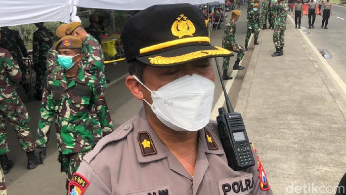 Kabag Ops Polrestabes Pelabuhan Tanjung Perak Kompol Eko Nur Wahyudiono