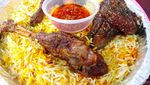 Harumnya Nasi Kebuli dengan Topping Ayam dan Kambing Khas Yordania
