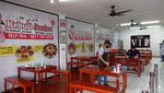 Harumnya Nasi Kebuli dengan Topping Ayam dan Kambing Khas Yordania