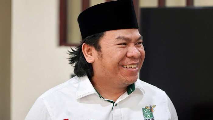 Wakil Ketua Komisi II DPR RI fraksi PKB, Luqman Hakim