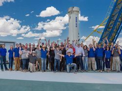 Wujud Roket Orang Terkaya yang Disebut Mirip Kelamin