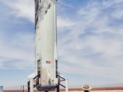 Wujud Roket Orang Terkaya yang Disebut Mirip Kelamin