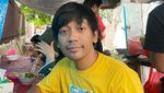 Momen Romantis Rian DMasiv dan Istri Makan Mewah di Bali