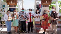 Ia mengatakan, pada masa pandemi Covid-19, pelaku UMKM setempat menghadapi kendala serius, khususnya dalam memasarkan produk-produk yang dihasilkan, karena jumlah wisatawan yang berkunjung ke daerah itu turun signifikan selama masa pandemi. BPOLBF terus berinovasi dan memberikan pendampingan kepada para pelaku UMKM  untuk bertransformasi ke sistem digital. Sebab, masih banyak pelaku UMKM yang belum memanfaatkan akses digital untuk menjual produk-produknya.