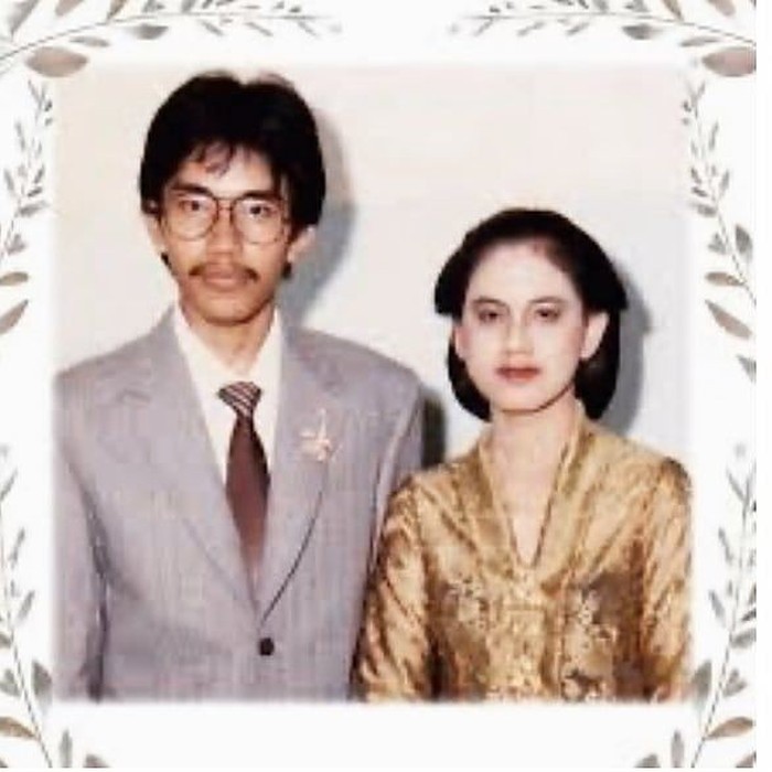 Yuk Intip Foto-foto Jokowi yang Ultah Hari Ini Yuk Intip Foto-foto Jokowi yang Ultah Hari Ini