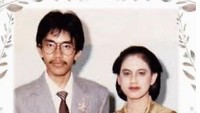Diketahui, Jokowi menikah dengan Iriana di Solo, pada tahun 1986. Pasangan ini memiliki tiga orang anak, yaitu Gibran Rakabuming Raka, Kahiyang Ayu, dan Kaesang Pangarep. Jokowi sudah dikaruniai tiga orang cucu yakni Jan Ethes Sri Narendra, Sedah Mirah dan La Lembah Manah. Istimewa/dok.Instagram/iriannajokowi  