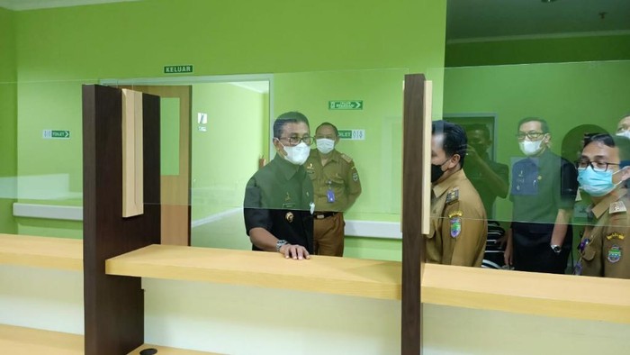 Bupati Ciamis Herdiat Sunarya meninjau RSUD Kawali