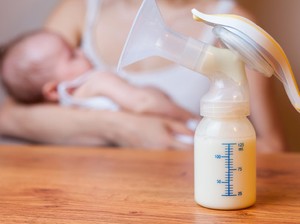 ASI pada Ibu Positif COVID-19 Punya Kandungan Antibodi Tinggi