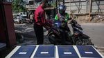 Cegah Corona, Sekolah di Sumedang Bagi Rapot Via Drive Thru