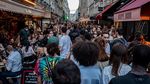 Corona Mereda, Warga Paris Asyik Hadiri Festival Musik Tanpa Masker