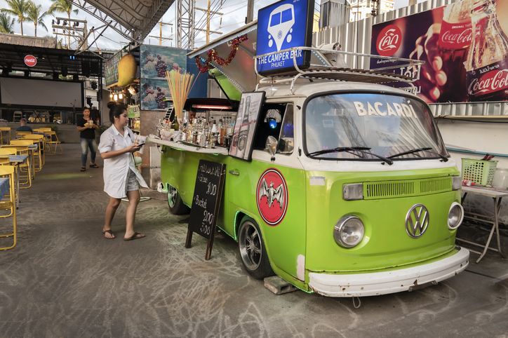 Jual kopi keliling pakai truk pick up dan vw combi