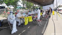 Kini, kondisi pos penyekatan sudah kondusif. Pantauan detikcom sejak pukul 11.00 WIB, kondisinya seperti biasanya.   