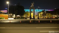 Seluruh kawasan Kota Tua Jakbar dari Hayam Wuruk sampai Kunir Stasiun Beos juga nampak sepi dari aktivitas warga.