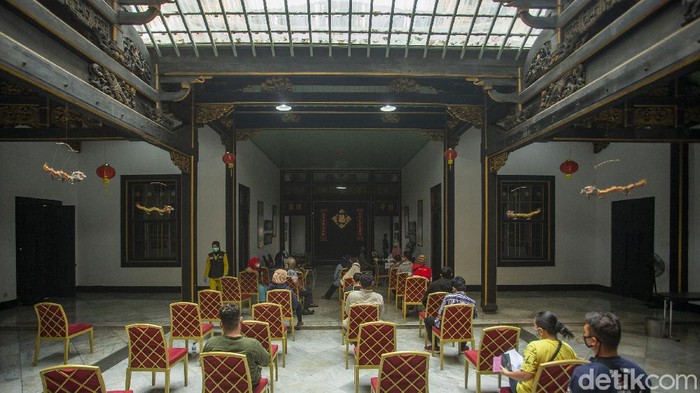 Menengok Vaksinasi di Bangunan Bersejarah Candra Naya