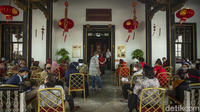 Menengok Vaksinasi di Bangunan Bersejarah Candra Naya