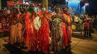 Banyak negara bagian dan kota di India yang telah membuat langkah tentatif menuju pembukaan kembali sepenuhnya.  