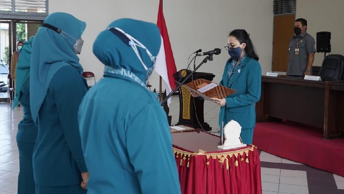 Pesan Ketua TP PKK Kepada Ibu PKK Kabupaten Kediri Jaga Diri Dan Keluarga Dari COVID-19