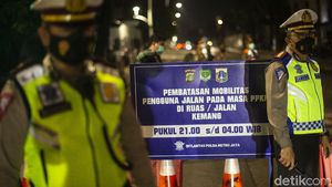 Potret Pembatasan Mobilitas di Ibu Kota Jakarta