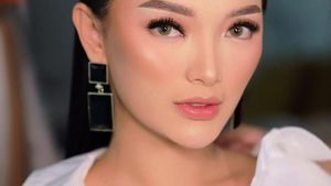 Zaskia Gotik Diterpa Rumor, Ada Apa?