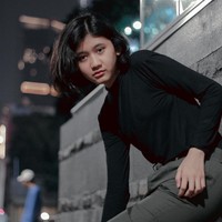 Pas saya ketemu awal-awal saya merasa Amel membuka masker. Saya kaget wah kok mirip Nike Ardilla, tambah Taufik. Foto: Dok. Tangkap layar akun TikTok @iamaugustsap.