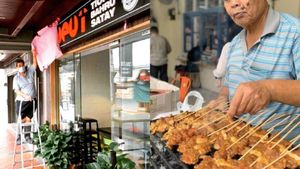 5 Spanduk Restoran Kocak hingga Kedai Sate Babi Laris Buka Kedai
