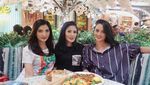 Momen Seru Nindy Ayunda Saat Traveling Sambil Kulineran