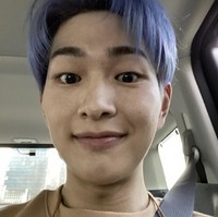 Onew SHINee memilih username Instagram “dlstmxkakwldrl”. Bila diketik dalam keyboard Korea, huruf tersebut dapat dibaca sebagai ‘Instamajingki’, gabungan kata Insta, nama aslinya Jin Ki, dan karakter manga Majinga. Foto: dok. Instagram dlstmxkakwldrl