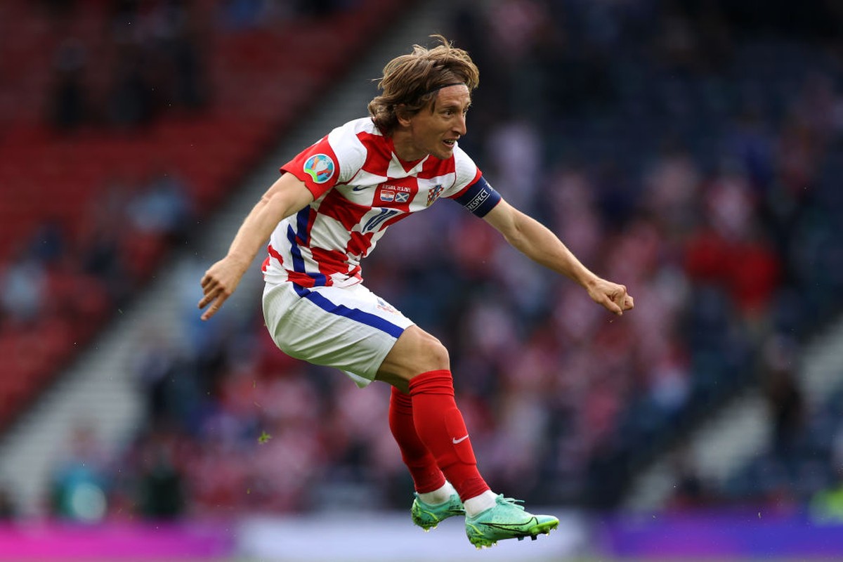 Luka Modric Terus Oke, Martin Odegaard Was-was Nggak? (Getty Images)