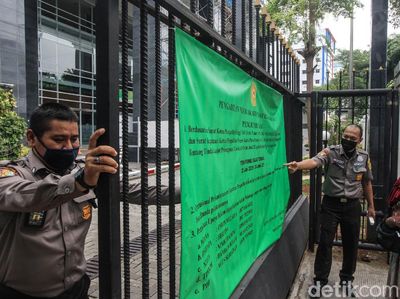 PN Jakpus Lockdown 3 Hari Imbas Hakim-Pegawai Positif COVID-19