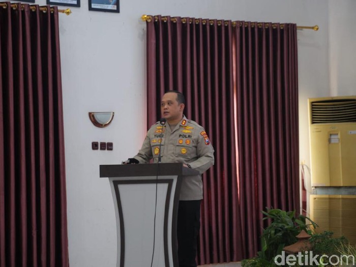 Kapolres Kediri Kota AKBP Wahyudi langsung tancap gas. Ia siap memimpin dengan membawa slogan baru Polres Kediri Kota, yakni BAIK.