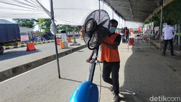 pos penyekatan suramadu dibongkar